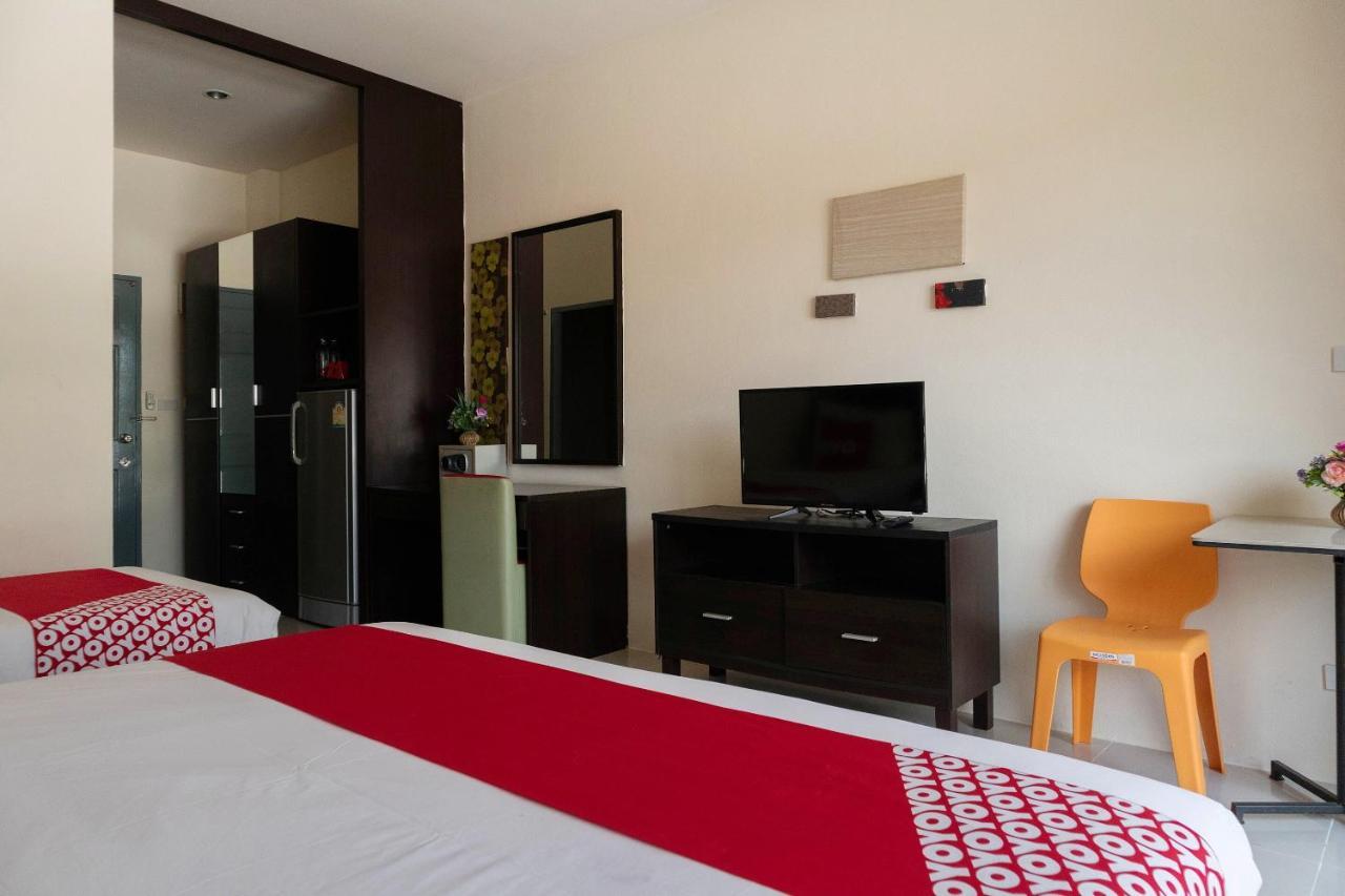 Oyo 792 Omsaga Phuket Hotel Exterior photo